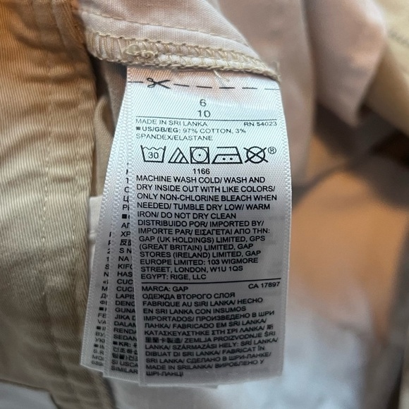 GAP City Shorts Mid Rise 3” Inseam Chino Stretch Pockets Women’s Sz 6 Wicker Tan - Picture 10 of 10